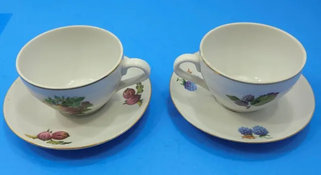 Wonderful Set of 2 Tea Cups and Saucers Made in Israel by Naaman