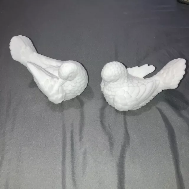 Set of 2 Vintage White Love Birds by Sculptor A. Santini Made in Italy