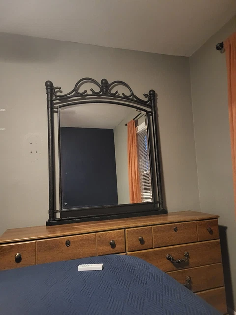 Dresser with Mirror-Used