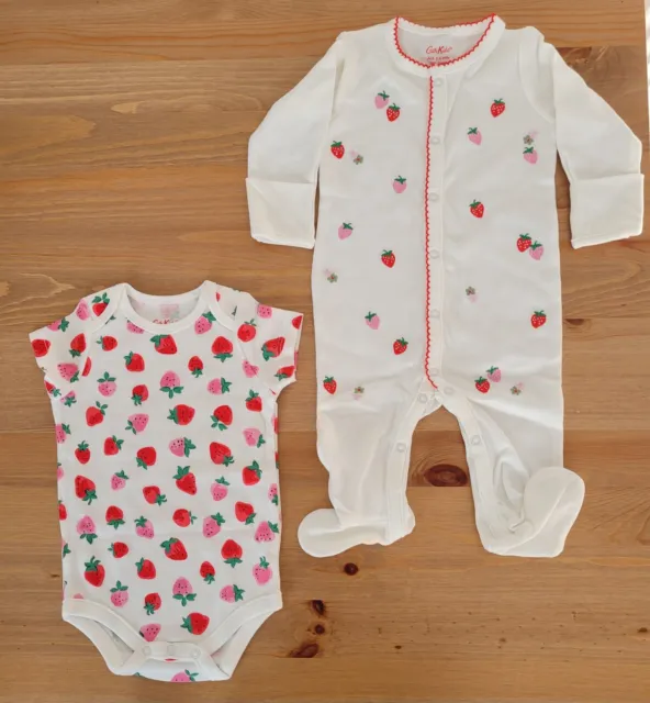 BNWT Cath Kidston Baby Girl Strawberries Print 4 Piece Sleep Set 3-6 Months