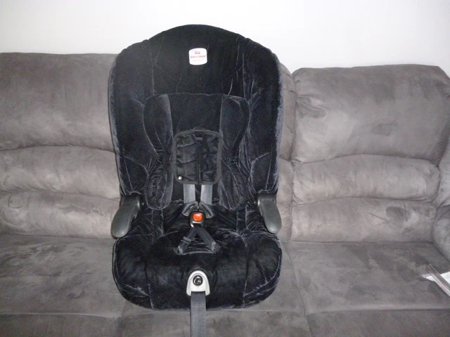 Britax Safe-n-Sound Maxi Rider XT -  Fantastic Condition