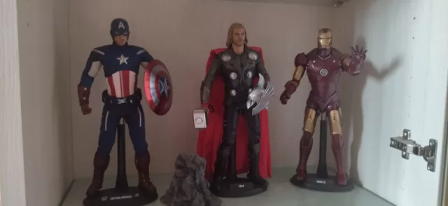 Iron Man,Thor, Capitan America - Lotto Hot Toys Marvel