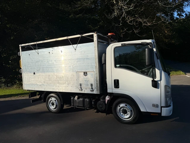 Tiipper ISUZU N35.120 GRAFTER 120 Hp- Highside Tipper - £11,950.00 + Vat £ ...