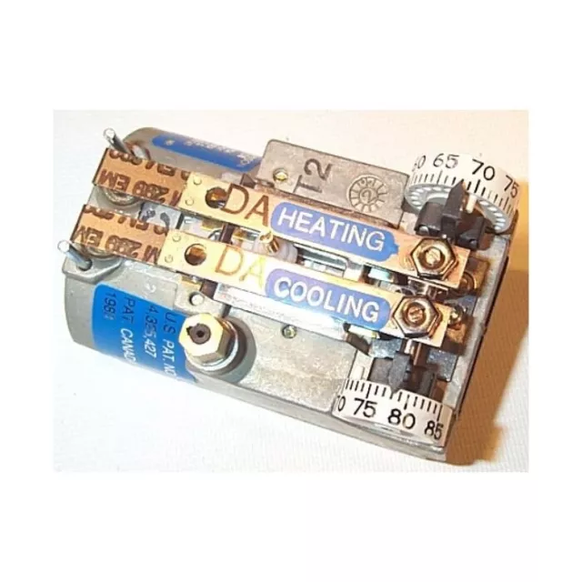 Johnson Controls T-4054-1 Pneumatic Thermostat