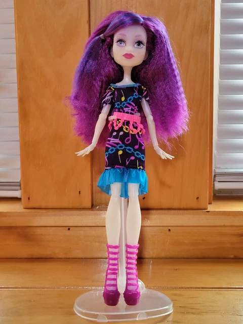 Monster High Electrified Ari Hauntington ** STAND NOT INCLUDED**