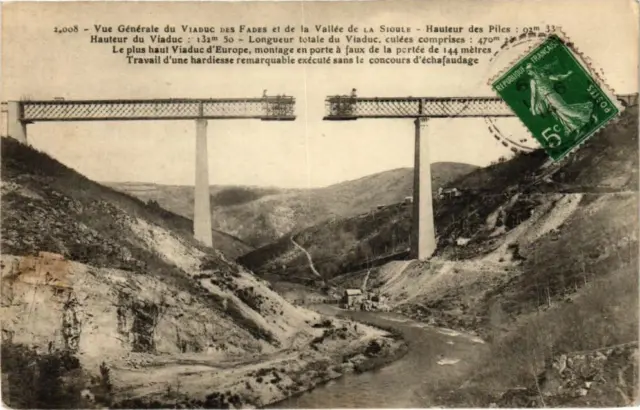 CPA Vue générale du Viaduc des FADES et de la Vallée de la SIOULE - (222065)