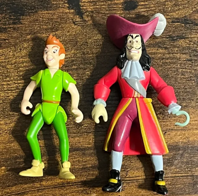 DISNEY STORE CAPTAIN Hook & Peter Pan Action Figures $16.90 - PicClick