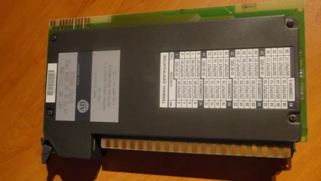 Allen Bradley Output Module 1771-OBN