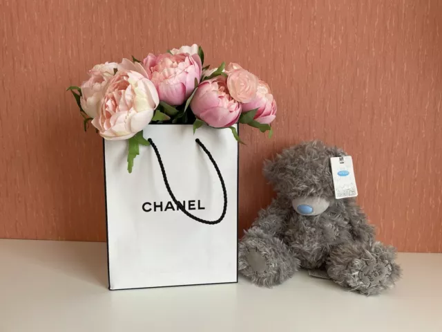 Chanel Flower Hat Box FOR SALE! - PicClick UK