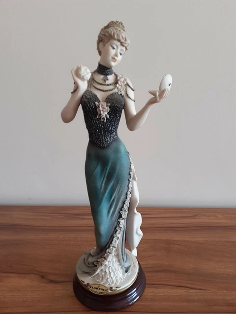 Giuseppe Armani schönes Porzellan ""Serena"" 1995 Florenz Italien Figur 0349F 