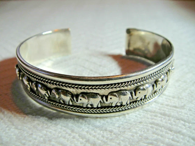 Vintage Sterling Silver Elephant Cuff Bracelet 30 grams