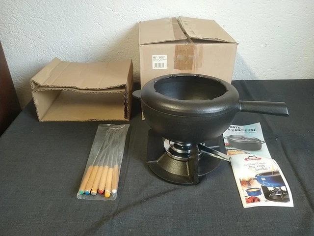 AUTHENTIQUE SERVICE A fondue en Fonte émaillée Cousances Le Creuset / comme NEUF EUR 59,99 - FR