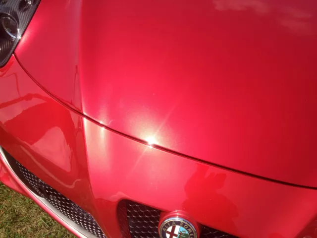 Peinture carrosserie: Rouge Candy ROSSO COMPETIZIONE 134 B ALFA ROMEO 8C 4C 2