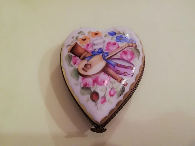 20 Mini Paletti Da Giardino A Forma Di Cuore In Legno - Decorazioni Rosse Per Vasi E Giardino - Foto 2