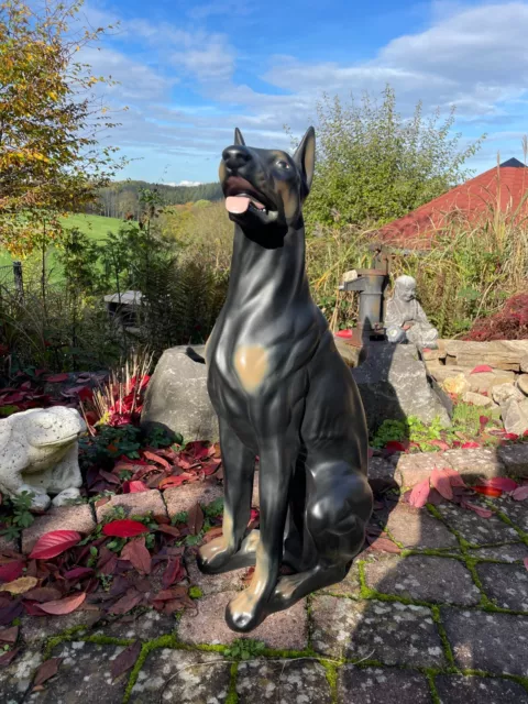Dobermann Hund Tierfigur Gartenfigur  Höhe 90 cm