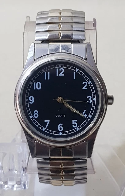 Radiant Orologio Donna Analogico Al Quarzo, Cassa E Cinturino In Acciaio Bicolore Argento E Oro, Modello RA544202