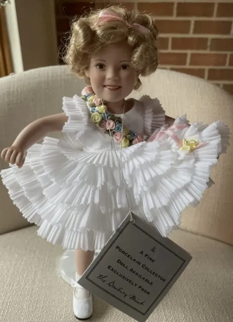 Shirley Temple Danbury Mint "Baby Take A Bow" Movie Classics Porcelain Doll