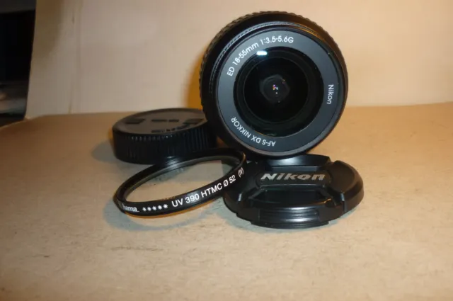 Objektiv - lens Nikon AF-S DX Nikkor ED 18-55mm 3.5-5.6 G mit Deckeln !