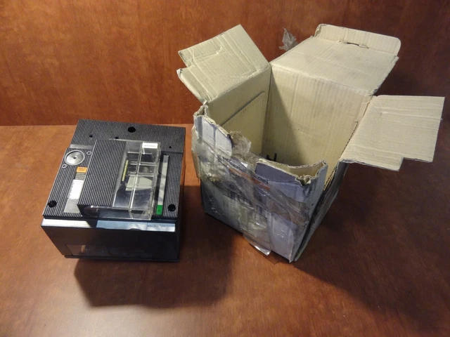 Merlin Gerin C250N circuit breaker motor 48/60VDC Merlin Gerin C250N circuit breaker motor 48/60VDC