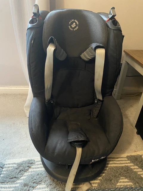 Asiento de coche orientado hacia adelante Maxi Cosi Tobi - negro nómada 9-18 kg niño pequeño