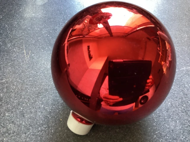 ANCIENNE GRANDE BOULE de noël en verre rouge ( diamètre 9,5 cm ) EUR 10