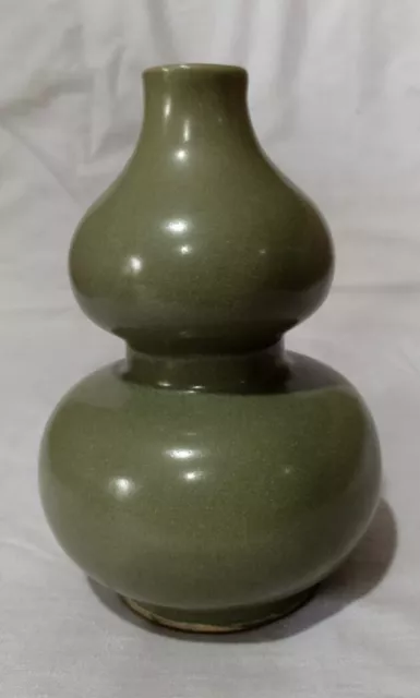 Old and Antique Chinese Yuan-Ming Green Celadon Double Gourd