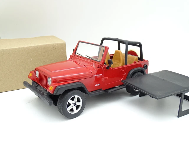 Miniature Solido Jeep Wrangler Bâchée Rouge 1/18 - 1997, Solido Club 9011