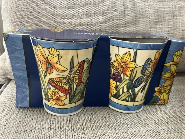 Par de tazas Ringtons narcisos y mariposas nuevas en caja