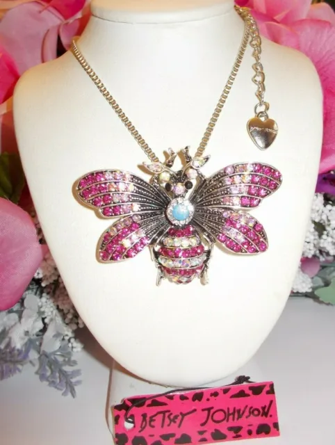 Betsey Johnson Beautiful Fuschia And Pink Crystal Bee Pendant Chain Necklace