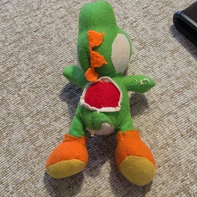 SUPER MARIO BROS. Yoshi Green Plush Soft Toy, Small 15-35cm, Washable £ ...