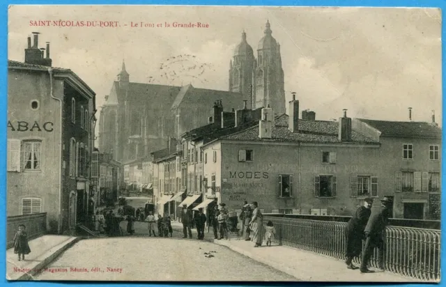 CPA : SAINT-NICOLAS-DU-PORT - Le Pont et la Grande-Rue / 1906