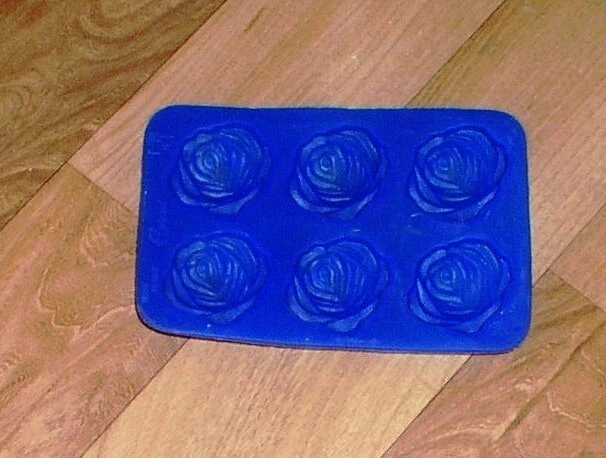 Silikonform Herzform – 4 Stück, Je 7,6x6,3x3 Cm, Für Seife, Harz, DIY Basteln, Wiederverwendbar