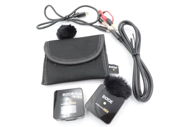 Rode Wireless Go II System with Case, Wind Screens, and Cables