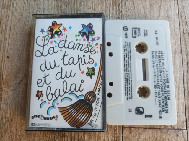 Les Joyeux Farfelus La Danse Du Tapis Et Du Balais Cassette Audio Tape K7 Mc