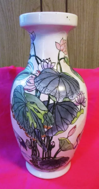 VTG 12" T Chinese Chinoiserie Floral / Crane Hand Painted Porcelain/Ceramic Vase