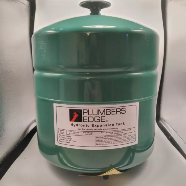NIB Plumbers Edge PE30 Hydronic Expansion Tank - 4.8 Gallons