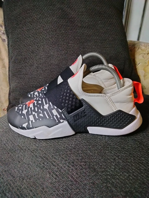 NIKE HUARACHE EXTREME GS Grade School Kid s Sneaker NEW in Box