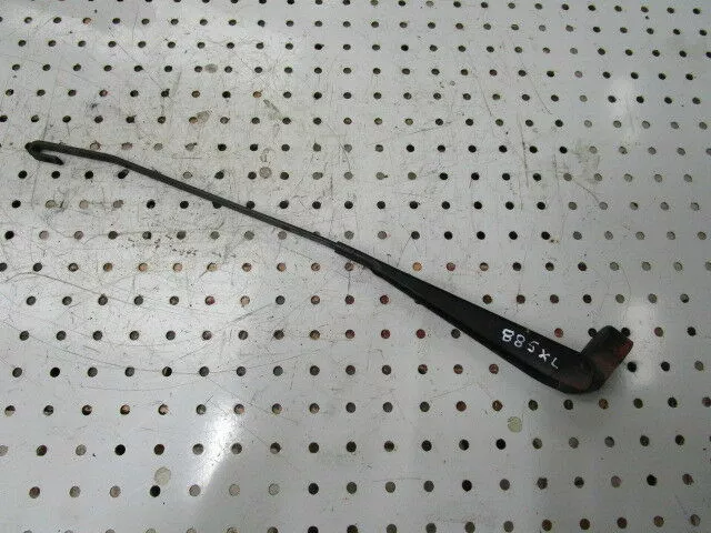 For Case/International 885XL Windscreen Wiper Arm in Good Condition