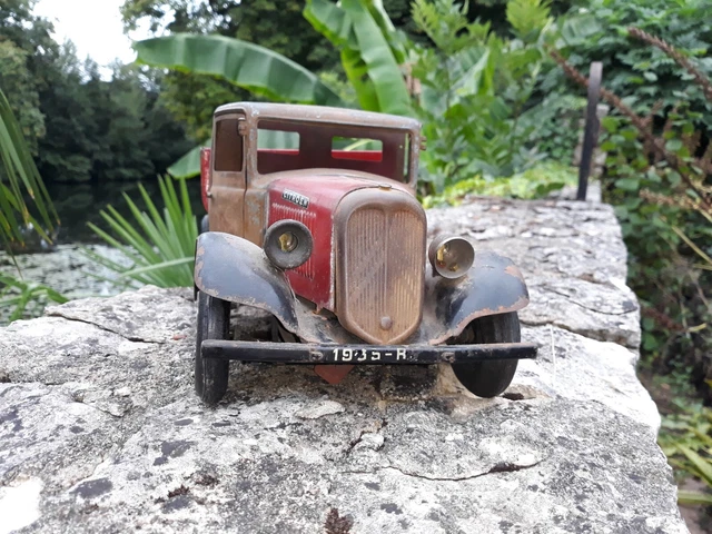 Citroën Camion C4 Pickup | Tinplate and Pressed Steel Toys