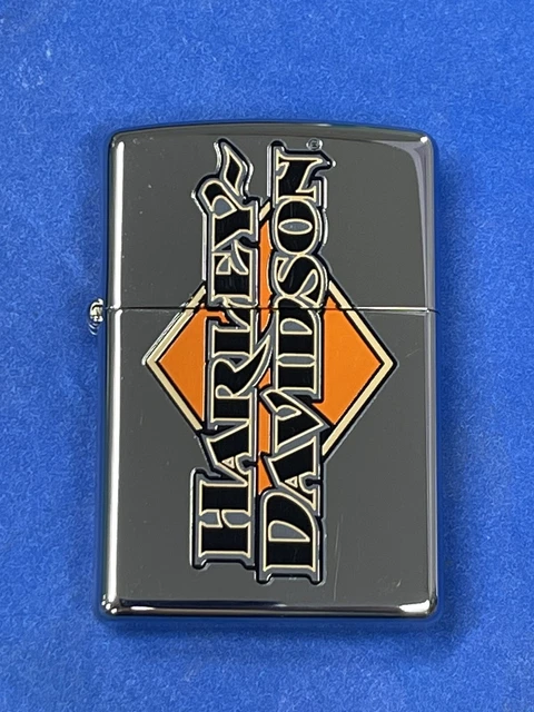 Zippo 2002 Harley Davidson Emblem Street Chome Lighter Unfired In Box  V095