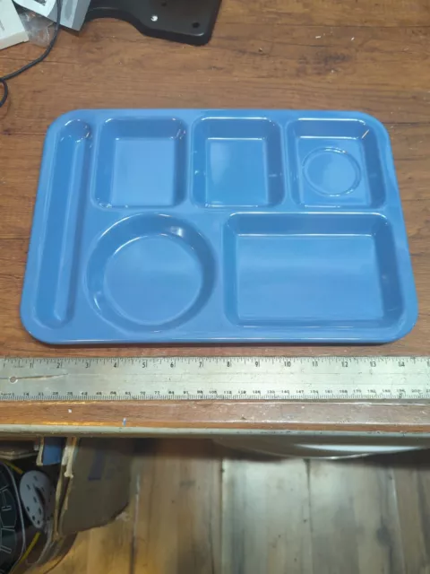 CARLISLE 6 Compartment Divided Cafeteria School Daycare Camping Food Tray blue