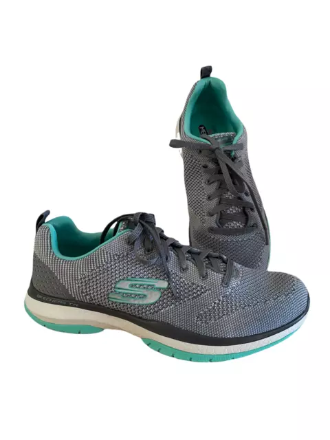 Skechers burst tr close knit sale