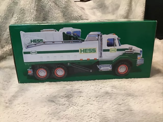 2017 Hess Dump Truck and Loader New In Box Collectible Toy Lights and Sounds