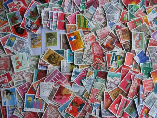 Hoard breakup mixture 400 commoner Switzerland. Duplicates & mixed condition