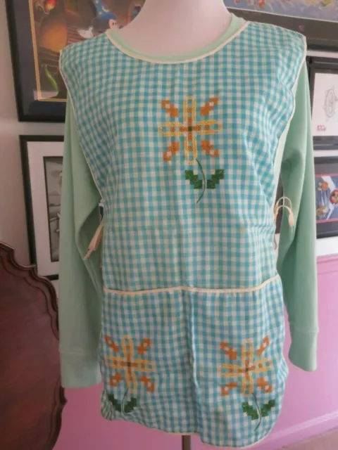 Vintage Country Apron Front & Back Ties On Sides W/ Pockets + Cross-Stitch
