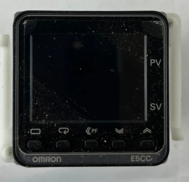 OMRON E5CC-QX3D5M-000 DIGITAL Temperature Controller 48x48mm 24VAC/DC ...
