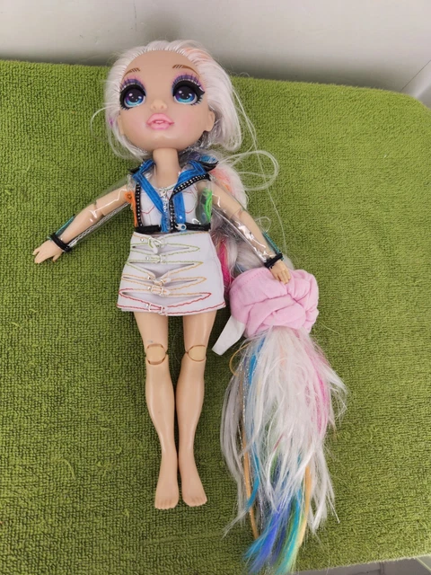 RAINBOW HIGH FASHION Doll Amaya Raine 11” Rainbow Glitter Hair Studio ...