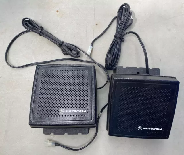 (2) Motorola HSN4032A 13 Watt High Power APX6500 VHF XTL5000 UHF Radio Speakers (2) Motorola HSN4032A 13 Watt High Power APX6500 VHF XTL5000 UHF Radio Speakers
