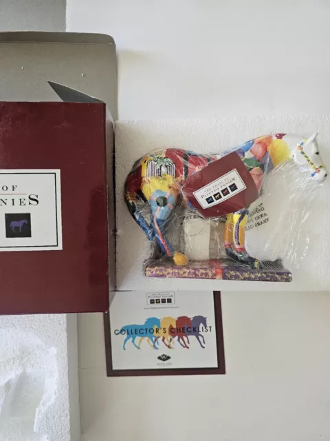 The Trail of Painted Ponies Gift Horse Figure 2E