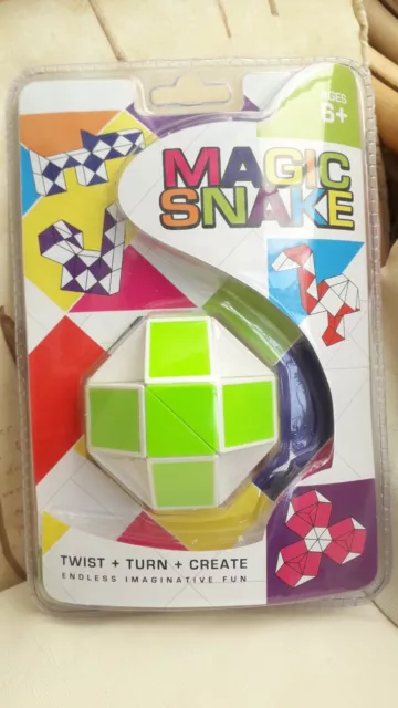 Magic Snake Puzzle TWIST + TURN + CREATE ~ Endless Fun ! Green Colour. New.